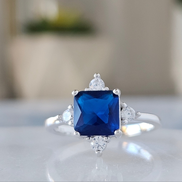 Blue Sapphire Gemstone ring, size 7, 925 Sterling Silver Charmed Aroma - Picture 6 of 7